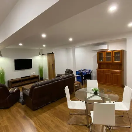 Spacious, Contemporary And Self-Contained With Beautiful Views Kingston Exterior photo