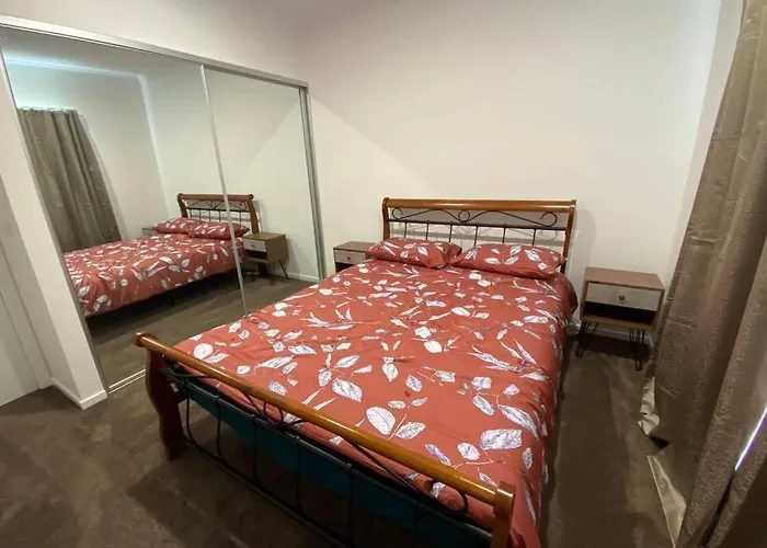 Spacious, Contemporary And Self-Contained With Beautiful Views