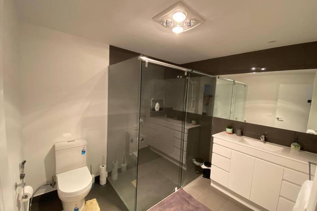 Spacious, Contemporary And Self-contained With Beautiful Views * Kingston